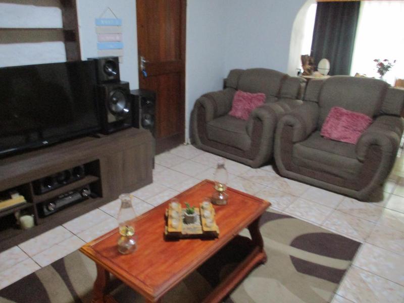 4 Bedroom Property for Sale in Wilgehof Free State